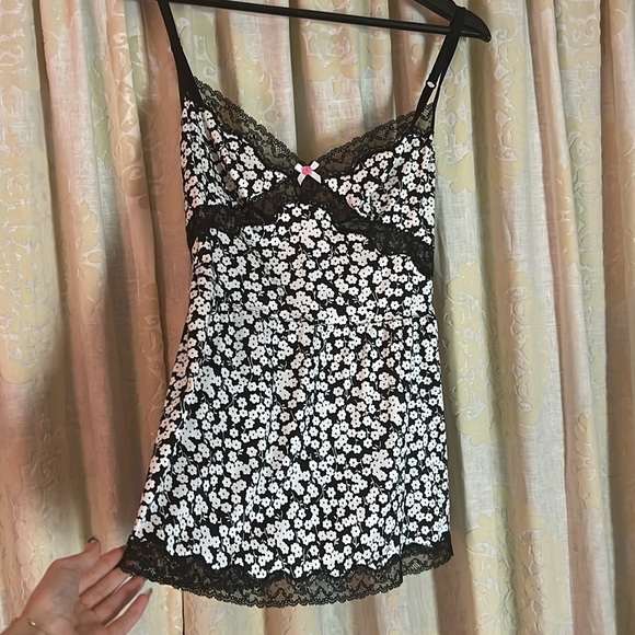 SILK DOLCE & GABANNA CAMI/NIGHTGOWN🌸 - Picture 2 of 6